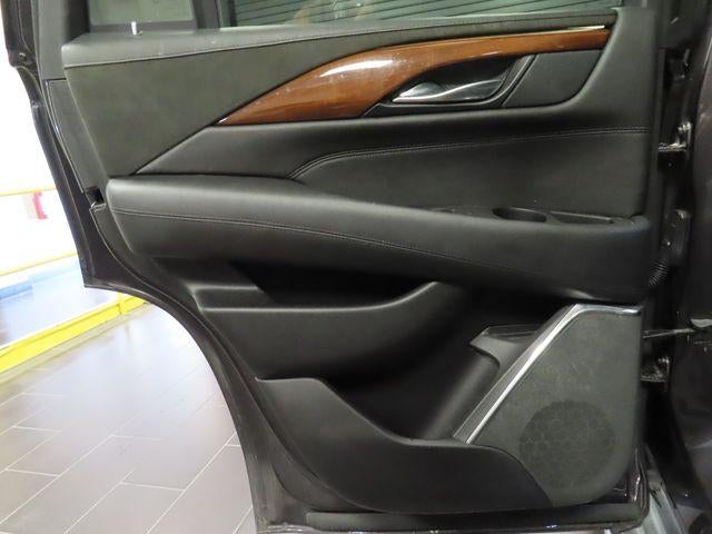 2018 Cadillac Escalade Luxury