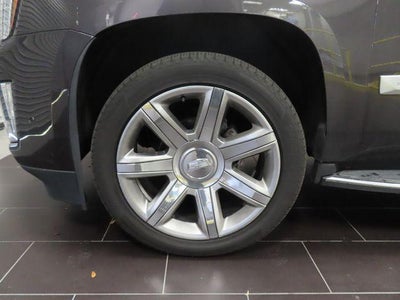 2018 Cadillac Escalade Luxury