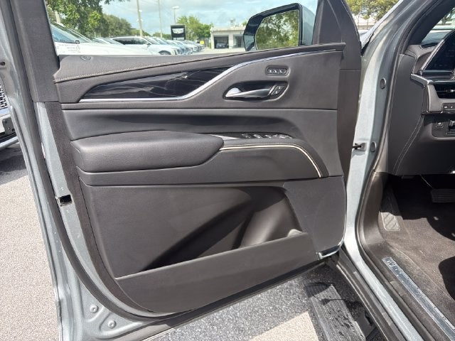 2024 Cadillac Escalade Sport