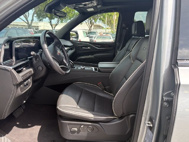 2024 Cadillac Escalade Sport