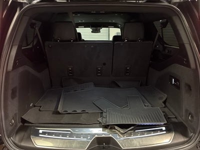 2022 Cadillac Escalade ESV Luxury