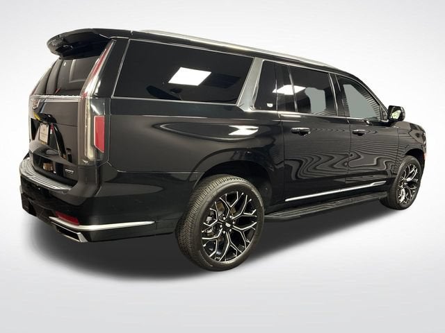 2022 Cadillac Escalade ESV Luxury
