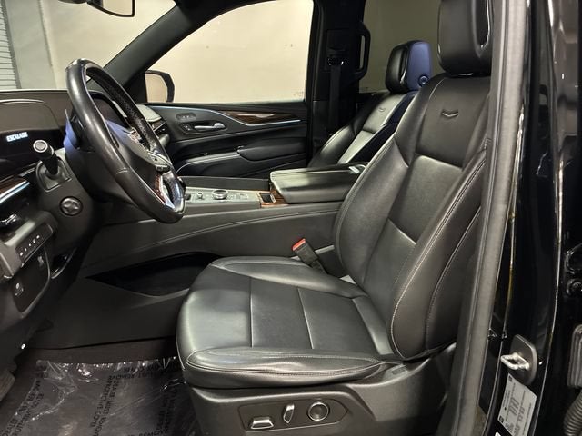 2022 Cadillac Escalade ESV Luxury