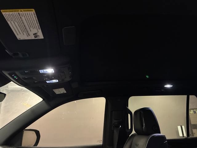 2024 Cadillac Escalade ESV Premium Luxury