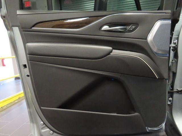 2024 Cadillac Escalade ESV Premium Luxury Platinum