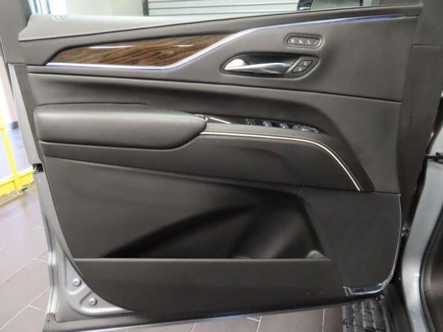 2024 Cadillac Escalade ESV Premium Luxury Platinum