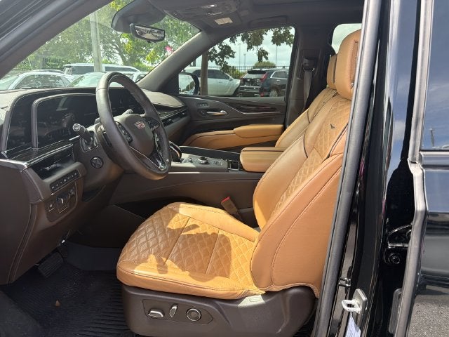 2024 Cadillac Escalade ESV Base