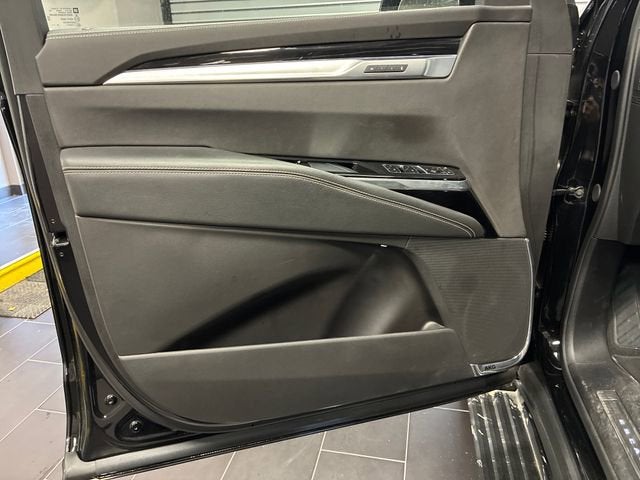 2025 Cadillac Escalade Sport