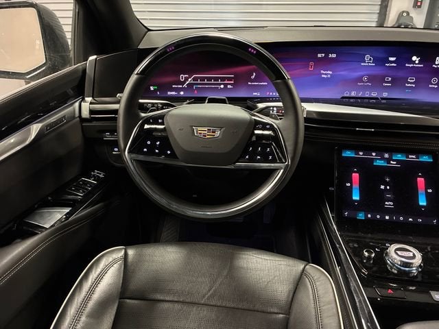 2025 Cadillac Escalade Sport