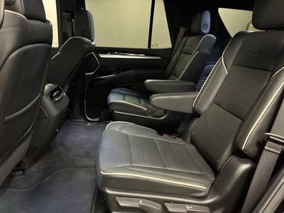 2025 Cadillac Escalade Sport