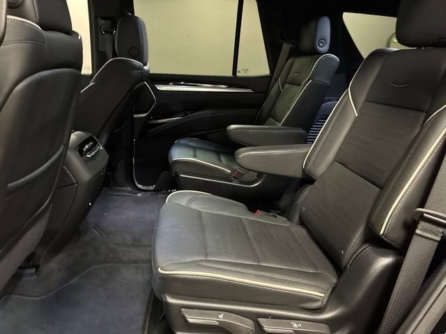 2025 Cadillac Escalade Sport