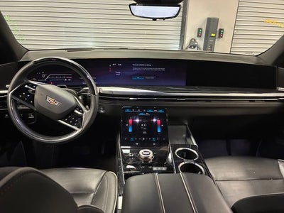 2025 Cadillac Escalade Sport