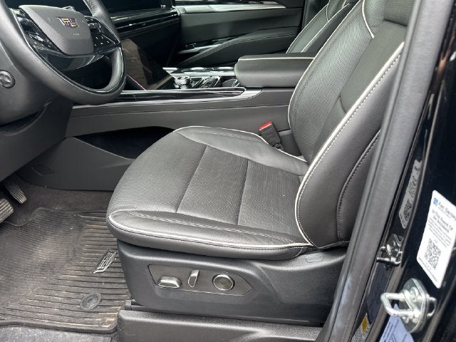2025 Cadillac Escalade Sport