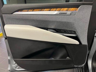 2025 Cadillac Escalade Sport Platinum