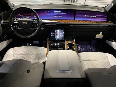 2025 Cadillac Escalade Sport Platinum