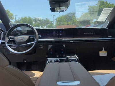 2025 Cadillac Escalade ESV Premium Luxury