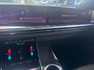 2025 Cadillac Escalade ESV Sport