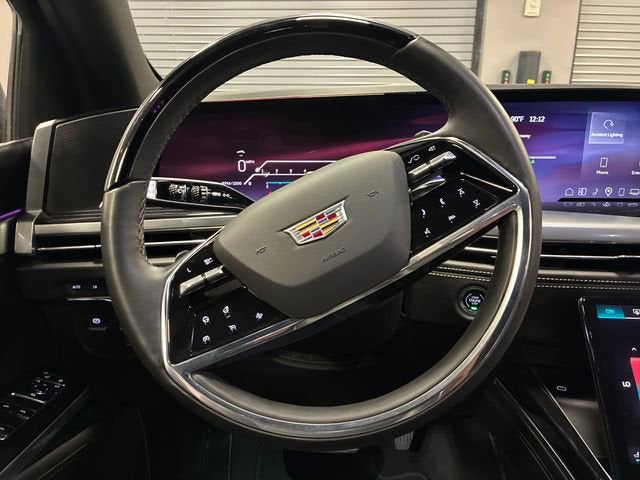 2025 Cadillac Escalade ESV Sport
