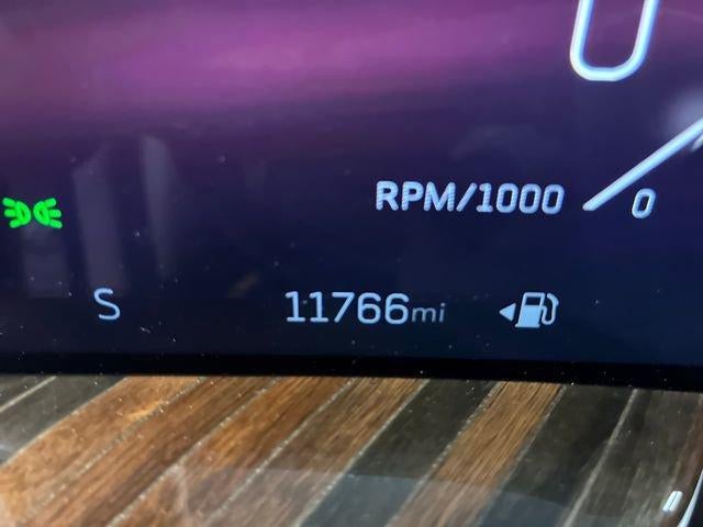2025 Cadillac Escalade ESV Sport Platinum