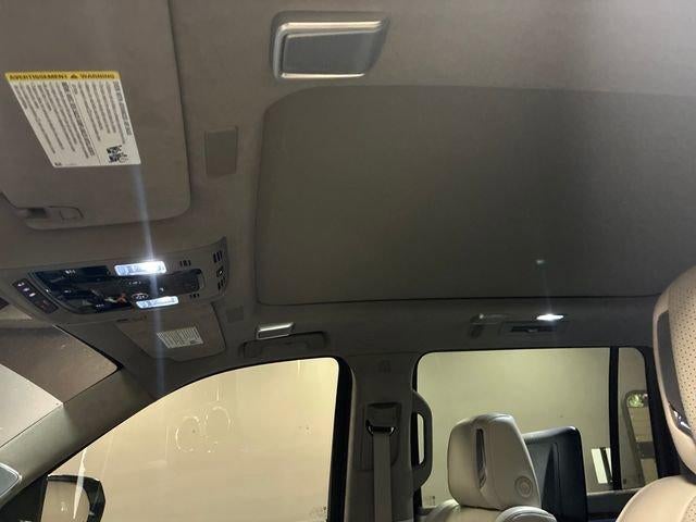 2025 Cadillac Escalade ESV Sport Platinum