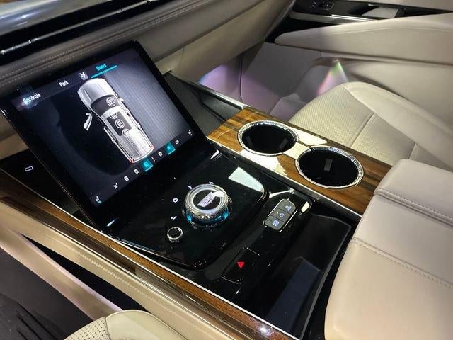 2025 Cadillac Escalade ESV Sport Platinum