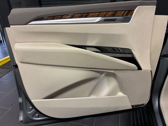2025 Cadillac Escalade ESV Sport Platinum