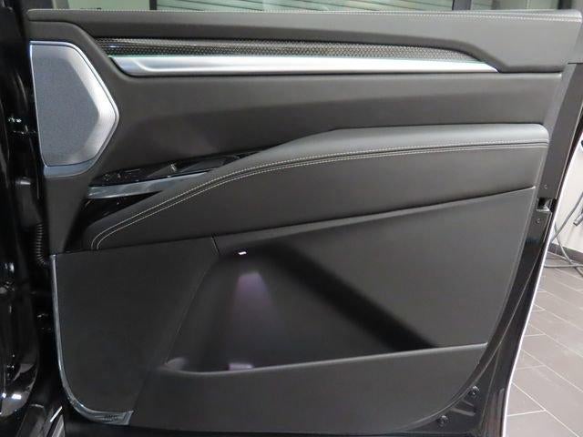 2026 Cadillac Escalade ESV V-Series