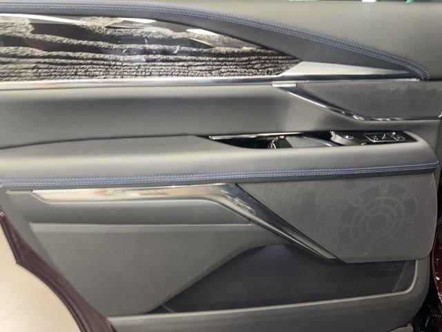 2025 Cadillac ESCALADE IQ Luxury 1