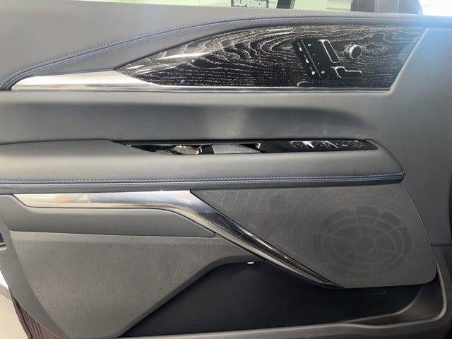 2025 Cadillac ESCALADE IQ Luxury 1