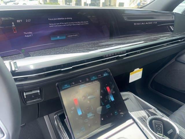 2025 Cadillac ESCALADE IQ Luxury 1