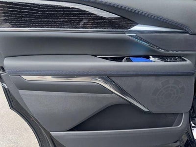 2025 Cadillac ESCALADE IQ Luxury 1