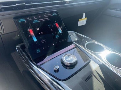 2025 Cadillac ESCALADE IQ Luxury 1