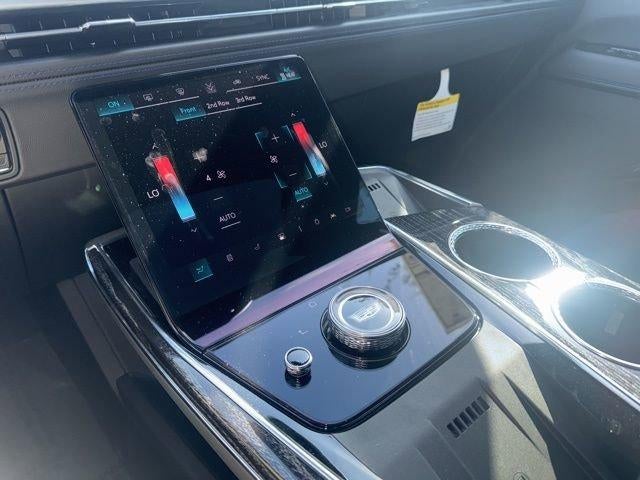 2025 Cadillac ESCALADE IQ Luxury 1