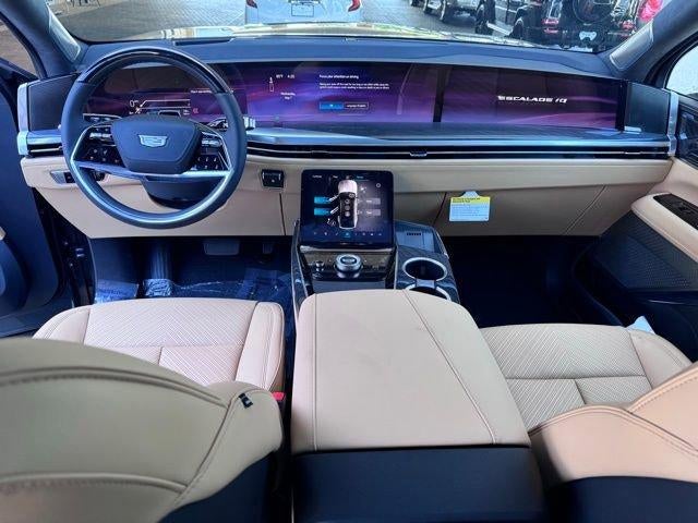 2025 Cadillac ESCALADE IQ Luxury 2