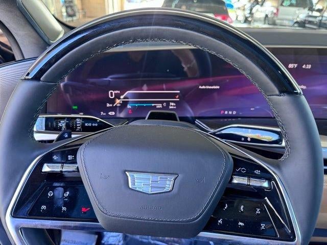 2025 Cadillac ESCALADE IQ Luxury 2