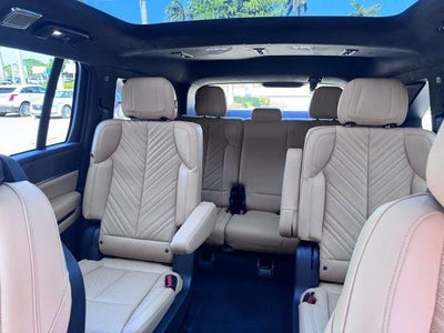 2025 Cadillac ESCALADE IQ Luxury 2