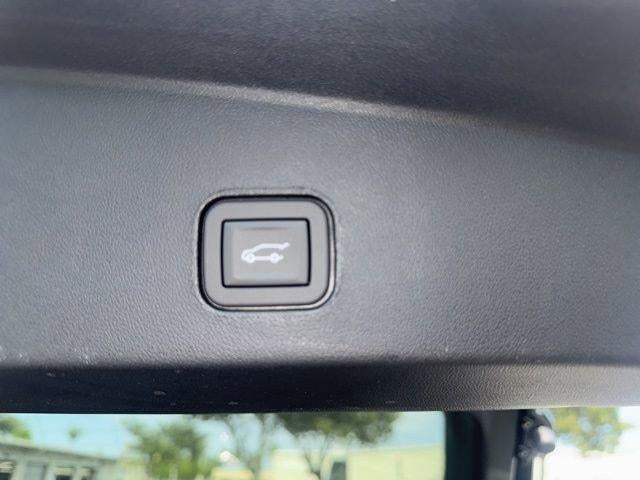 2026 Cadillac LYRIQ V-Series Premium