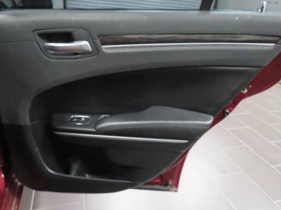 2019 Chrysler 300 Touring