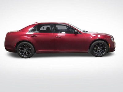 2019 Chrysler 300 Touring
