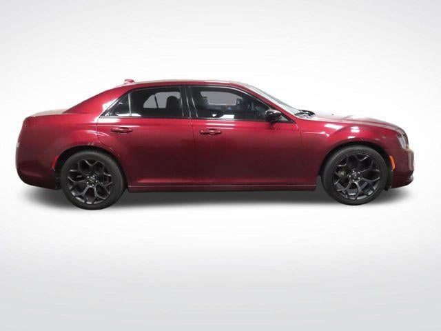 2019 Chrysler 300 Touring
