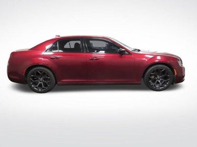2019 Chrysler 300 Touring