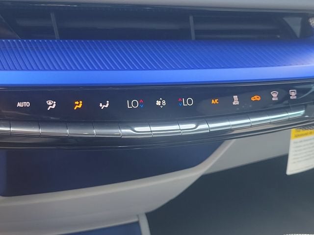 2027 Cadillac OPTIQ Luxury