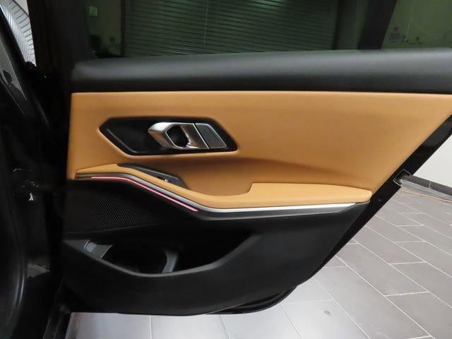 2023 BMW 3 Series 330i