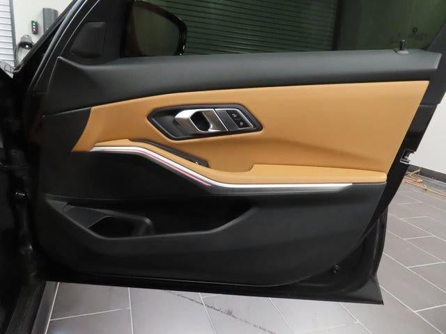 2023 BMW 3 Series 330i