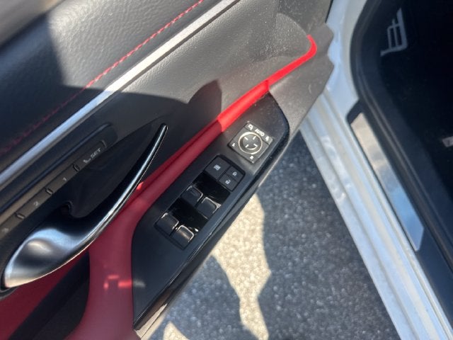 2024 Lexus ES ES 350 F SPORT Handling