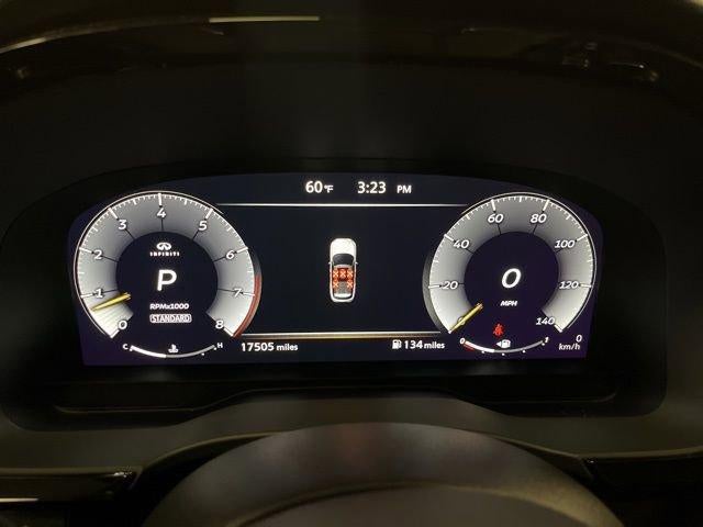 2022 INFINITI QX60 LUXE