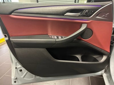 2023 BMW X4 xDrive30i