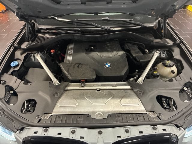 2023 BMW X4 xDrive30i
