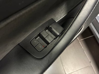 2022 Tesla Model 3 Base