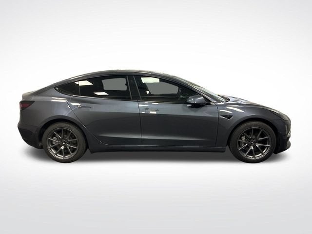 2022 Tesla Model 3 Base